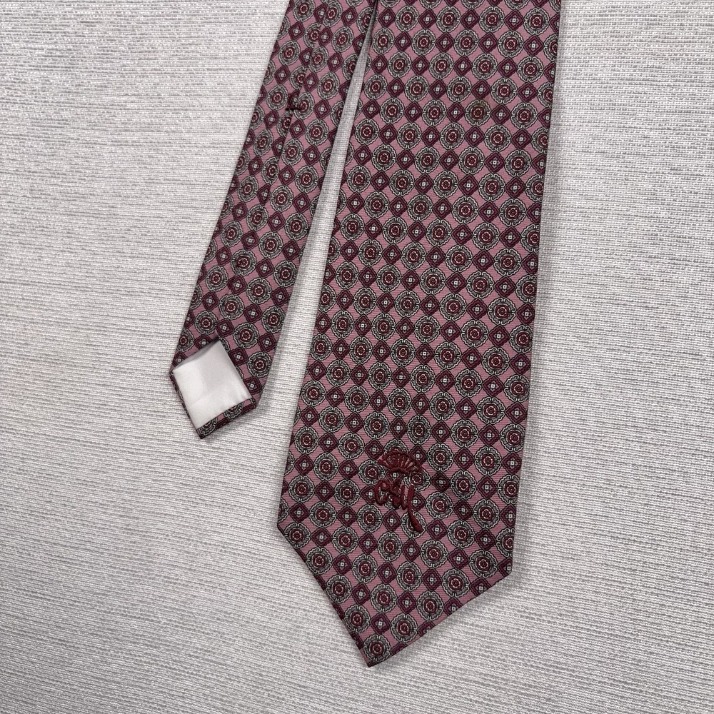 Countess Mara Tie Pink / Red Geometric Necktie 55" x 3.5"